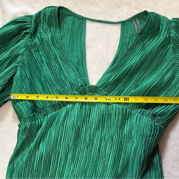 Anthropologie Green Wrap Tie Front Puff Sleeve Midi Dress - Picture 9 of 10